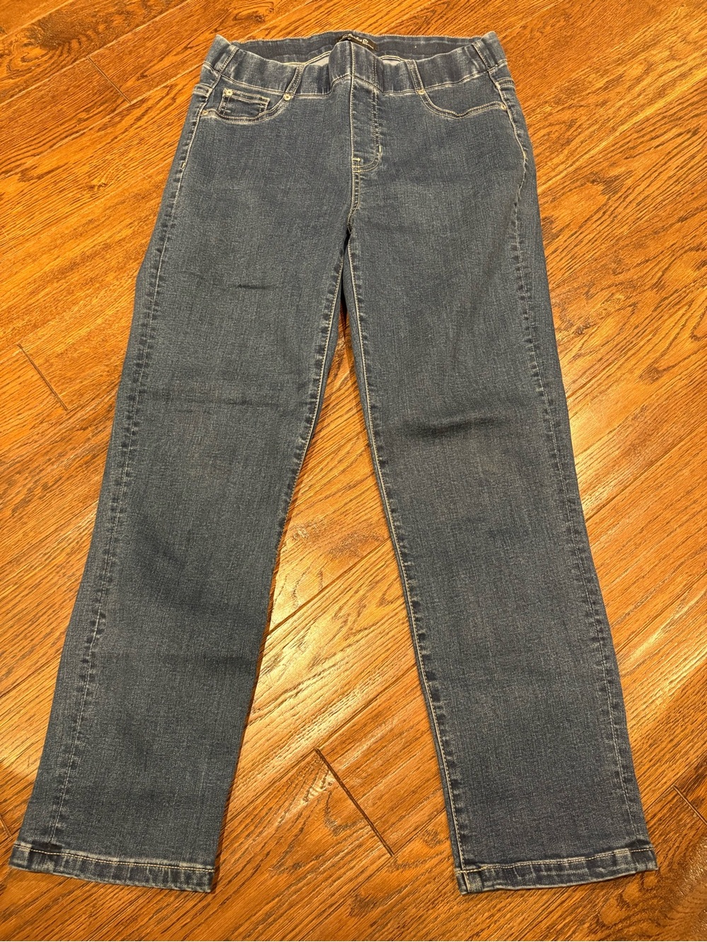CHARLIE B Women's Dark Blue Straight-Leg Jeans
